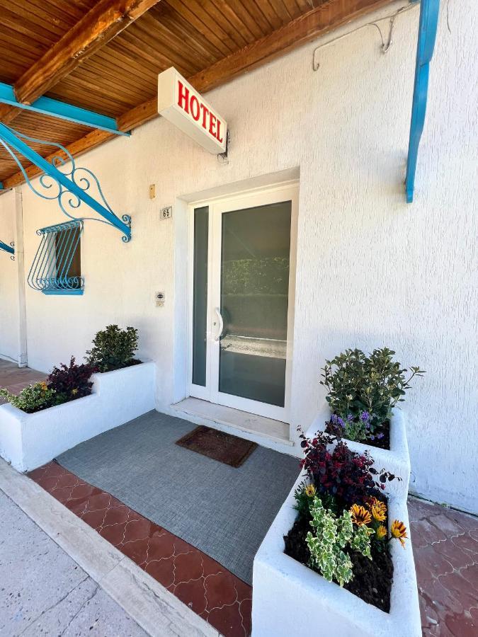 Hotel Ca' Bianca da Paolino Misano Adriatico Esterno foto