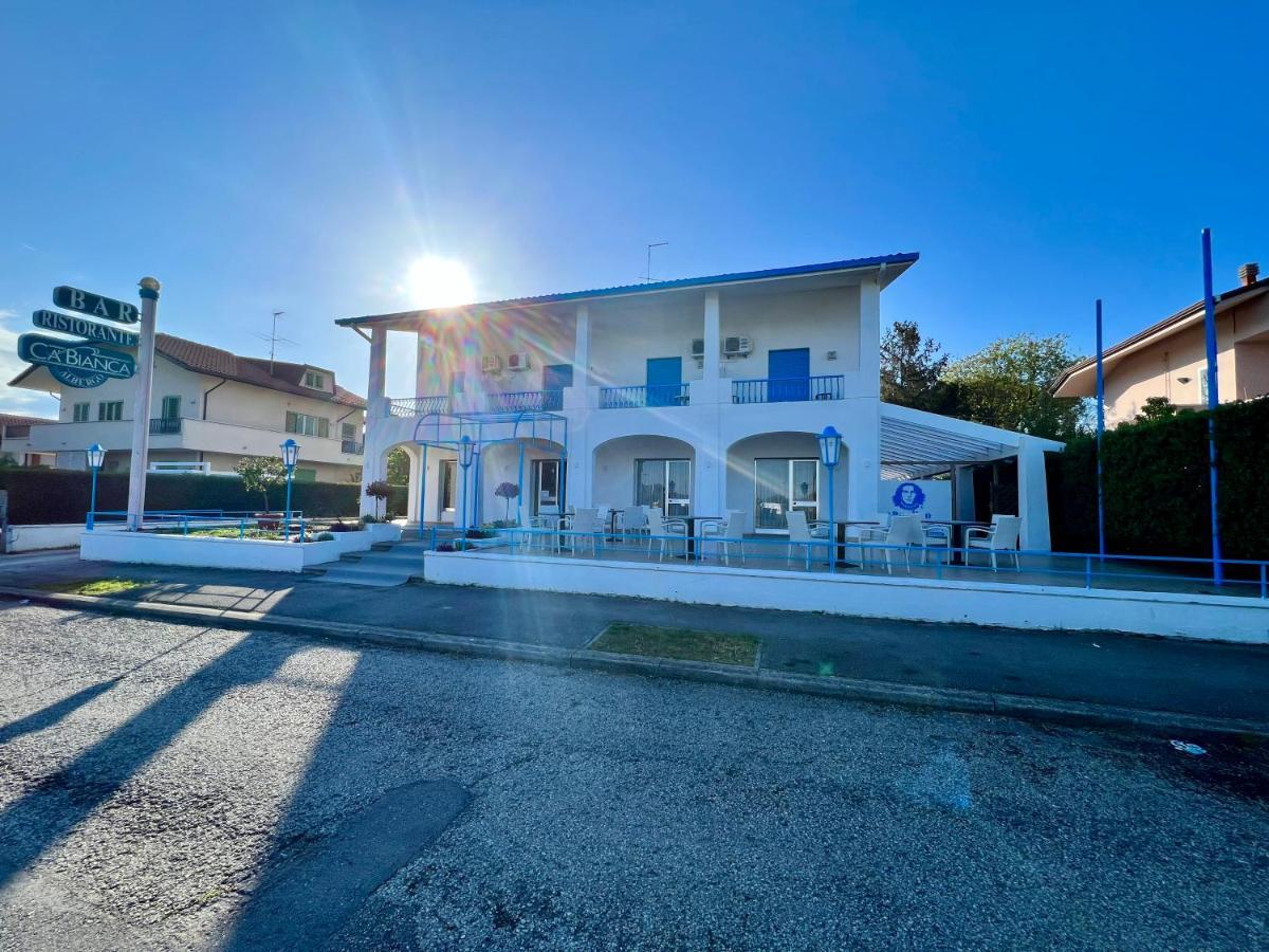 Hotel Ca' Bianca da Paolino Misano Adriatico Esterno foto